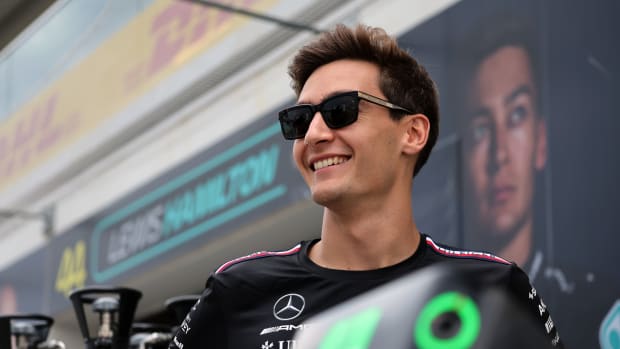 Geroge Russell Mercedes (21)